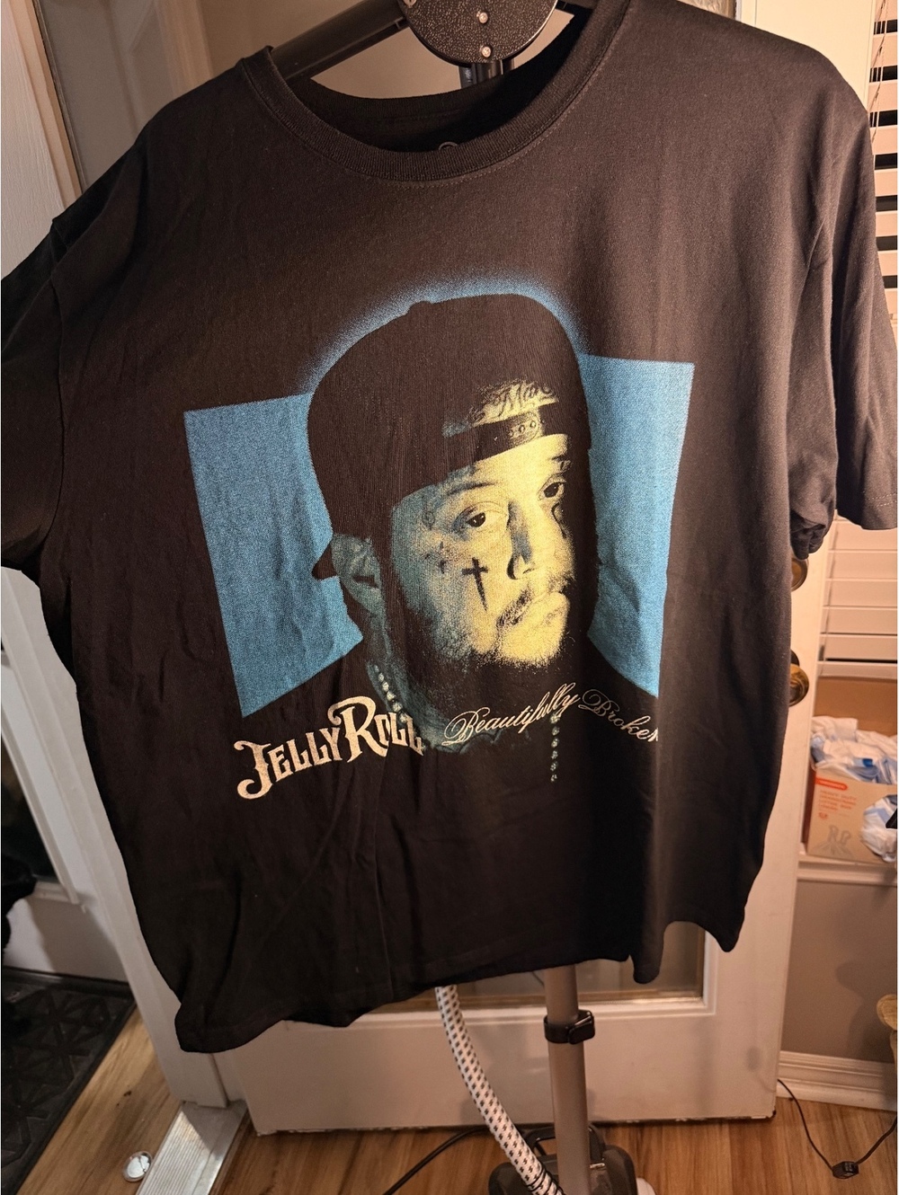 Jelly Roll black graphic T shirt size L